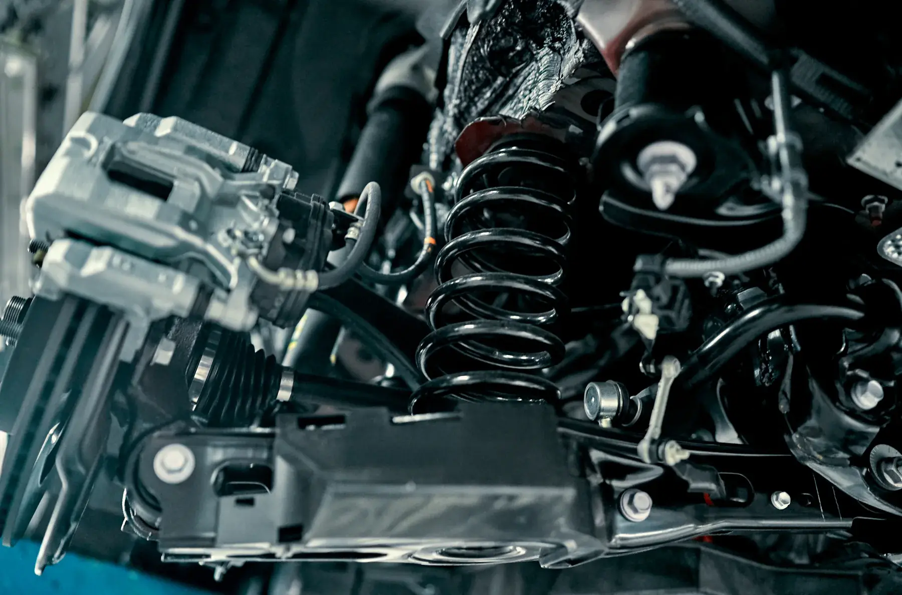 Ressort et composantes de suspension automobile